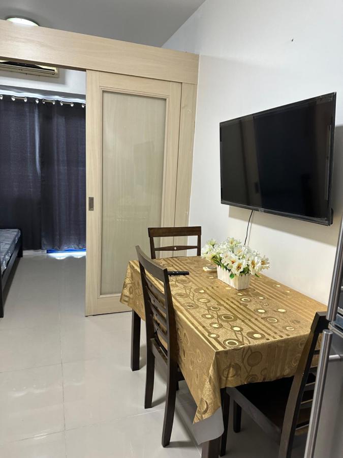 Sea Residences Paul'S Place Манила Екстериор снимка