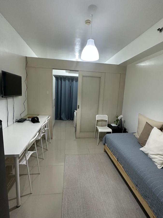 Sea Residences Paul'S Place Манила Екстериор снимка